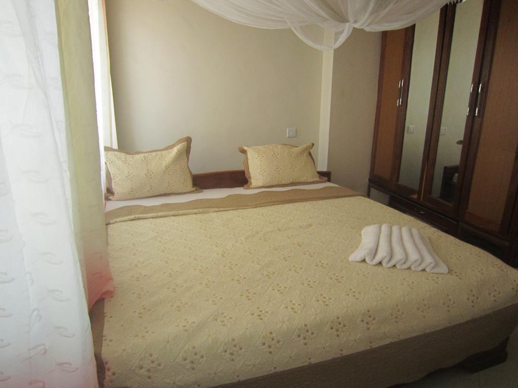 The Dreamer Hotel Dar es Salaam Room photo